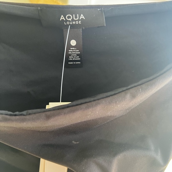 Aqua - Picture 4 of 5